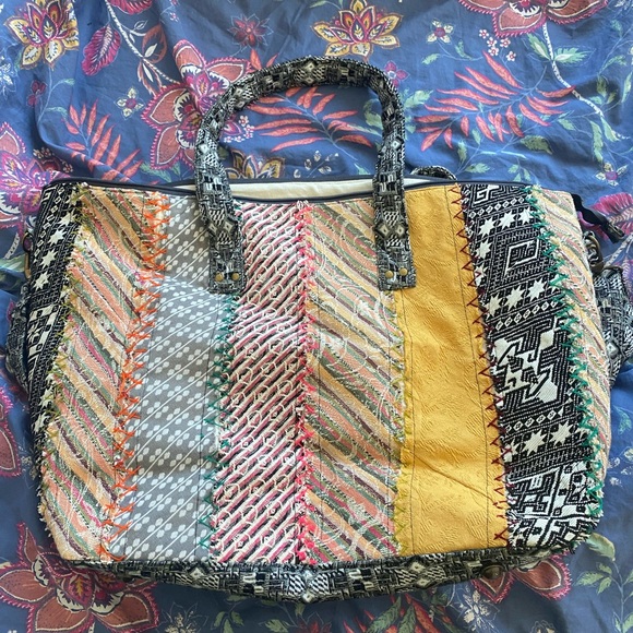 Demdaco Handbags - Demdaco Weekender Tote Bag